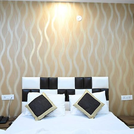 Super Hotel O Glance Inn Patna  Kültér fotó