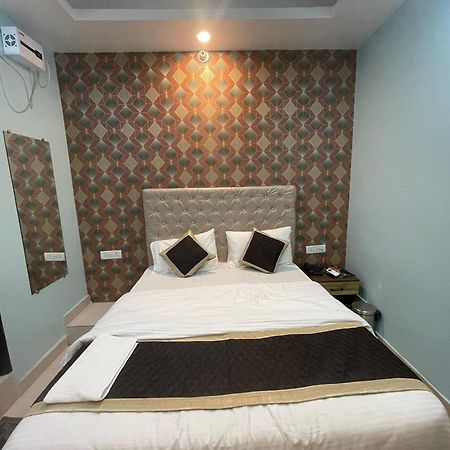 Super Hotel O Glance Inn Patna  Kültér fotó