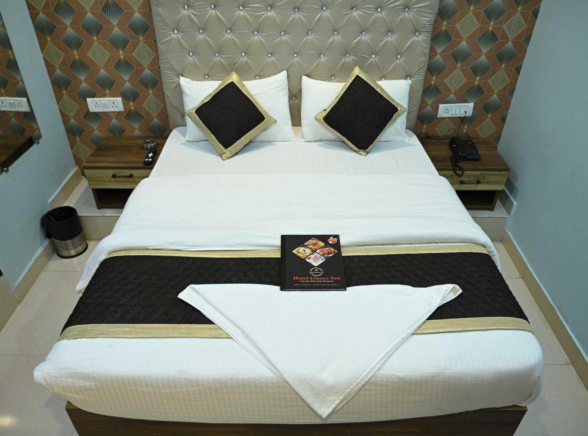 Super Hotel O Glance Inn Patna  Kültér fotó