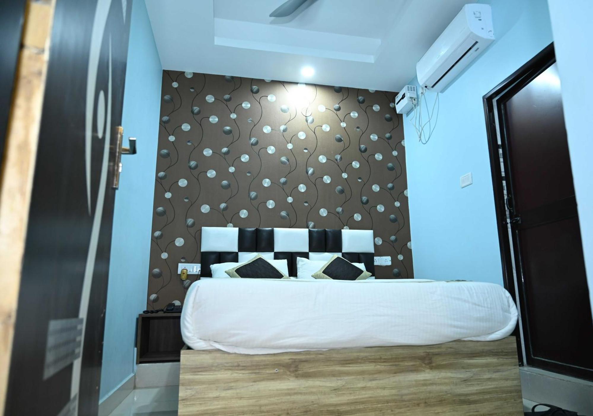 Super Hotel O Glance Inn Patna  Kültér fotó