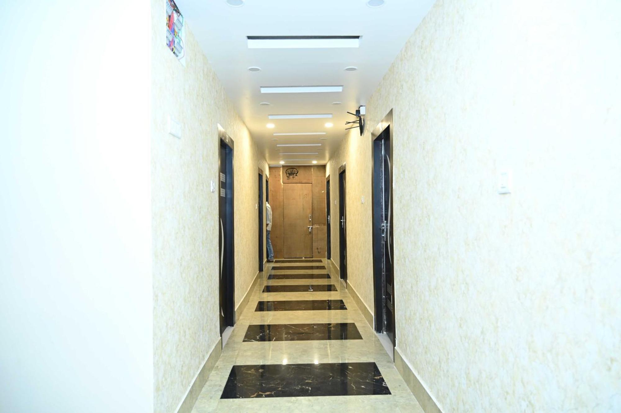 Super Hotel O Glance Inn Patna  Kültér fotó